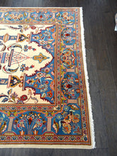 1940 Kashan Rug 4' 8" x 6' 8" (FEA#6184(MAI))