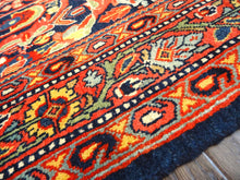 1930 MEYGHAN RUG 4' 4" x 6' 11" (FEA#6169(MAI))