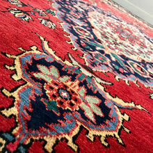 1950 BAKHTIARI RUG 9’ 3” x 13’ 1” (LAR#635)