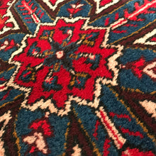 1940 HERIZ RUG 2’ 9” x 2’ 11” (SMA#6112)