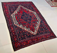 1930 SENAH RUG 4’ 1” x 5’ 10” (MED.729)