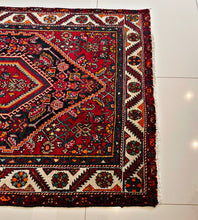 1950 BIDJAR RUG 3’ 6” x 5’ 4” (MED.52)