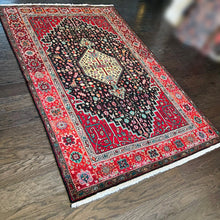 1950 BIDJAR RUG 4’ 5” x 6’ 8” (FEA.MED#1288)