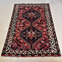 1970 SHIRAZ RUG 3’ 4” x 4’ 10” (MED.174)