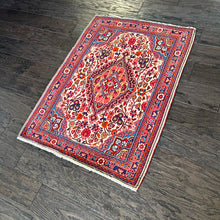 1940 JOZAN RUG 2’ 4” x 3’ 1” (SMA#951)