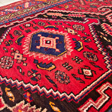 1950 ZANJAN RUG 4’ 4” x 6’ 9” (MED.766)