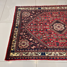 1970 ABADEH RUG 3’ 3” x 5’ (MED.FEA.168)