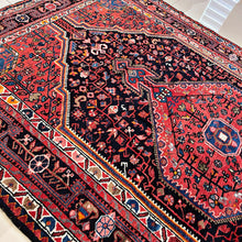 1960 TUYSERKAN RUG 4’ 6” x 7’ 2” (MED.FEA.1393)