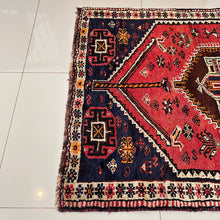 1950 SHIRAZ RUG 3’ 6” x 5’ (MED.245)