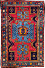 1930 ZANJAN RUG 4’ 4” x 6’ 6” (MED.FEA.203)