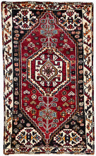 1950 SHIRAZ RUG 3’ 2” x 5’ 3” (MED.258)