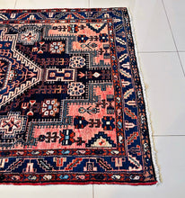 1930 BORUJERD RUG 4’ 4” x 6’ 6” (MED.FEA.6000)