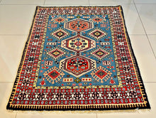 1970 BIDJAR RUG 3’ 6” x 4’ 7” (MED.FEA.685)