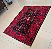 1950 BORUJERD RUG 3’ 3” x 5’ 1” (MED.1458)