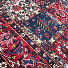 1950 BAKHTIARI RUG 7’ 1” x 10’ 8” (LAR#411)