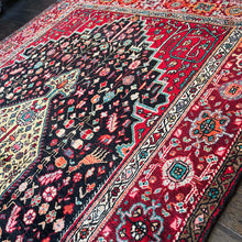 1950 BIDJAR RUG 4’ 5” x 6’ 8” (FEA.MED#1288)