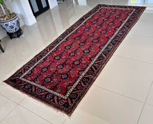 1960 KOLIYA RUG 3’ 8” x 9’ 2” (RUN.677)