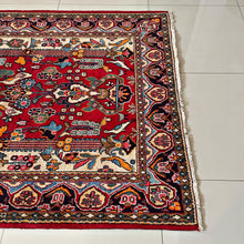 1950 KASHAN HAROON RUG 4’ 4” x 6’ 8” (MED.FEA.1130)