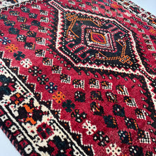 1970 SHIRAZ RUG 3’ 3” x 4’ 7” (MED#77)