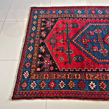 1930 ZANJAN RUG 4’ 3” x 7’ 1” (MED.FEA.145-1)