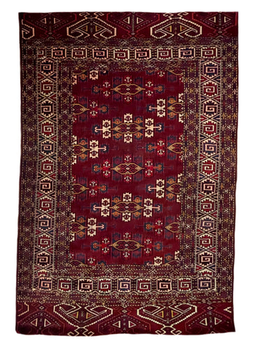 1940 YOMUD RUG 3’ 10” x 5’ 6” (MED.FEA#159)