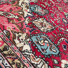 1950 TABRIZ RUG 6’ 4” x 9’ 5” (LAR#586)