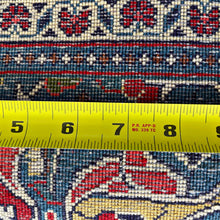 1970 SARUQ RUG 4’ 5” x 6’ 6” (MED.FEA.2634)