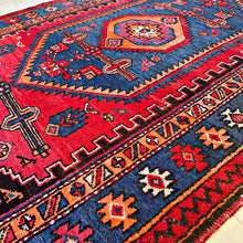 1930 ZANJAN RUG 4’ 3” x 7’ 1” (MED.FEA.145-1)