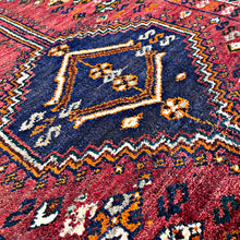 1950 SHIRAZ RUG 3’ 6” x 4’ 6” (MED.242)