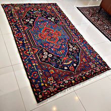 1930 BAKHTIARI RUG 4’ x 6’ 6” (MED.FEA.1401)