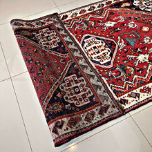 1970 QASHQAI RUG 3’ 5” x 6’ 4” (MED.136)