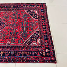 1940 HOSEYNABAD RUG 4’ 8” x 7’ 3” (MED.6056)