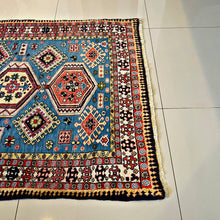 1970 BIDJAR RUG 3’ 6” x 4’ 7” (MED.FEA.685)