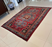 1950 ZANJAN RUG 4’ 9” x 6’ 4” (MED.6058)