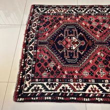 1970 SHIRAZ RUG 3’ 4” x 4’ 10” (MED.174)