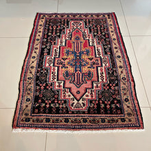 1940 SENAH RUG 2’ 4” x 3’ 3” (SMA.433)