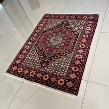 1960 QOLTUQ BIDJAR RUG 2’ 9” x 3’ 6” (SMA.1010)