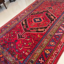 1950 ZANJAN RUG 4’ 4” x 6’ 9” (MED.766)