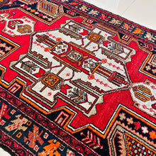 1930 SHAHSAVAN RUG 4’ x 6’ 6” (MED.118)