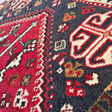 1960 SHIRAZ RUG 3’ 5” x 5’ (MED.267)