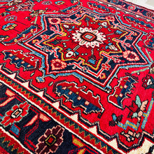 1950 HERIZ RUG 4’ x 13’ (RUN.FEA.1527)