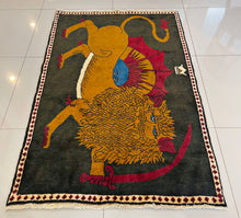 1970 YALAMEH RUG 3’ 5” x 5’ 1” (MED.FEA.2357)