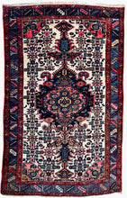 1930 SHAHSAVAN RUG 4’ 5” x 7’ (MED.FEA.30822)