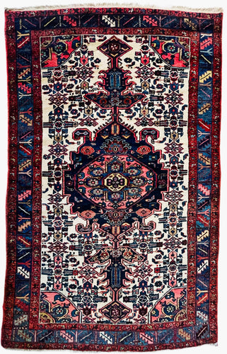 1930 SHAHSAVAN RUG 4’ 5” x 7’ (MED.FEA.30822)