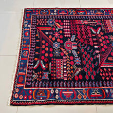 1940 SHAHSAVAN RUG 3’ 9” x 12’ 11” (RUN.FEA.39)