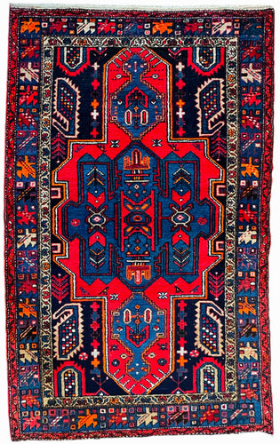 1940 SHAHSAVAN RUG 4’ 3” x 7’ (MED.200)