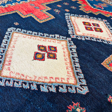 1930 AFSHAR RUG 5’ 5” x 6’ 9” (MED.FEA.250)