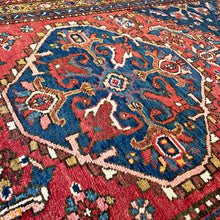 1930 HERIZ RUG 3’ 2” x 10’ 6” (RUN.FEA.6350)