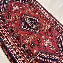 1960 SHIRAZ RUG 3’ 3” x 4’ 9” (MED.69)