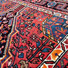 1960 TUYSERKAN RUG 4’ 6” x 7’ 2” (MED.FEA.1393)